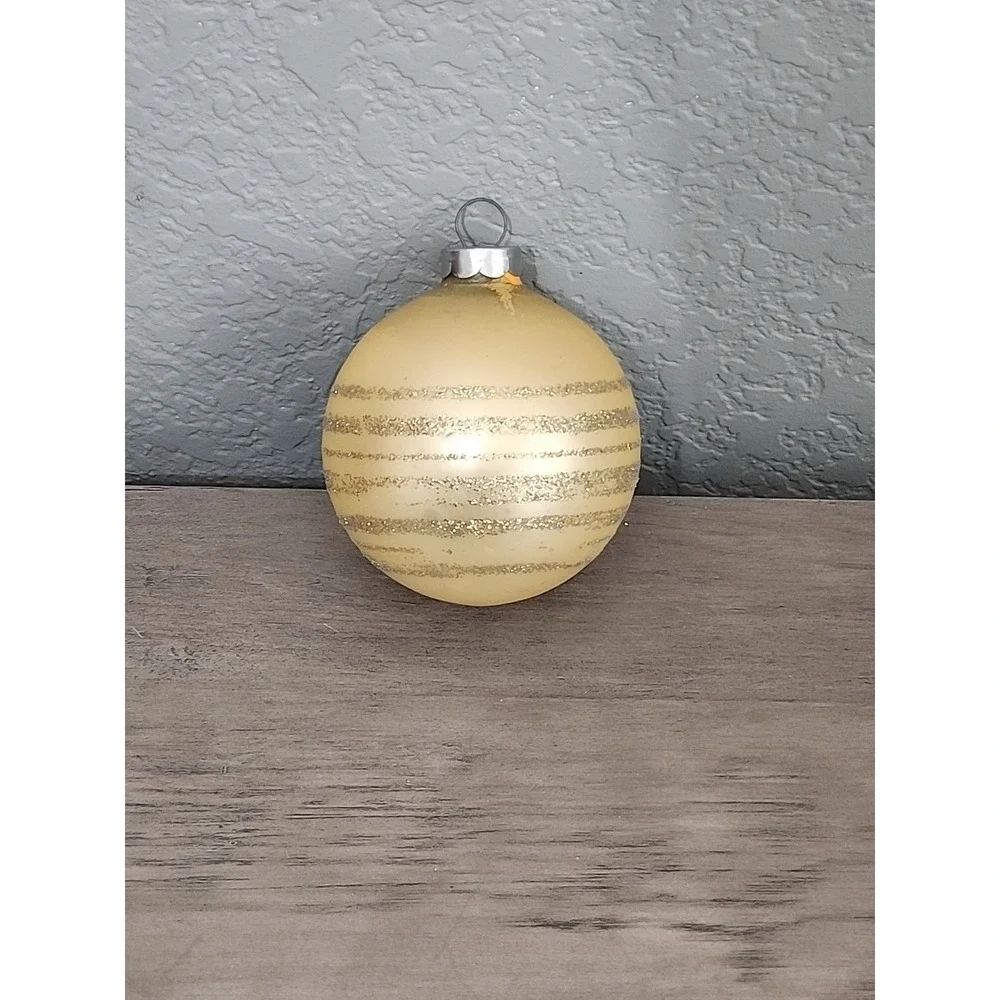 Vintage‎ Champagne Gold Glitter Decorated Mercury Glass Christmas Ornament Ball