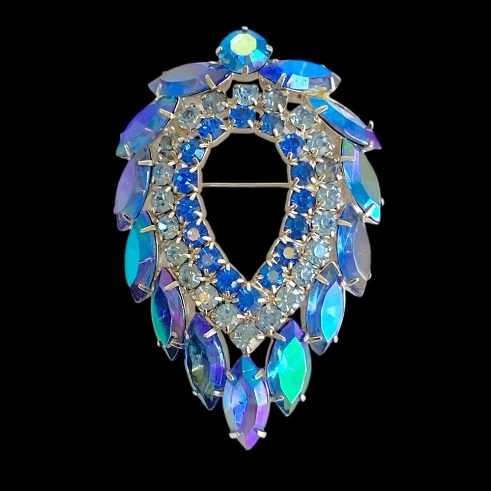 Sarah Coventry aurora borealis