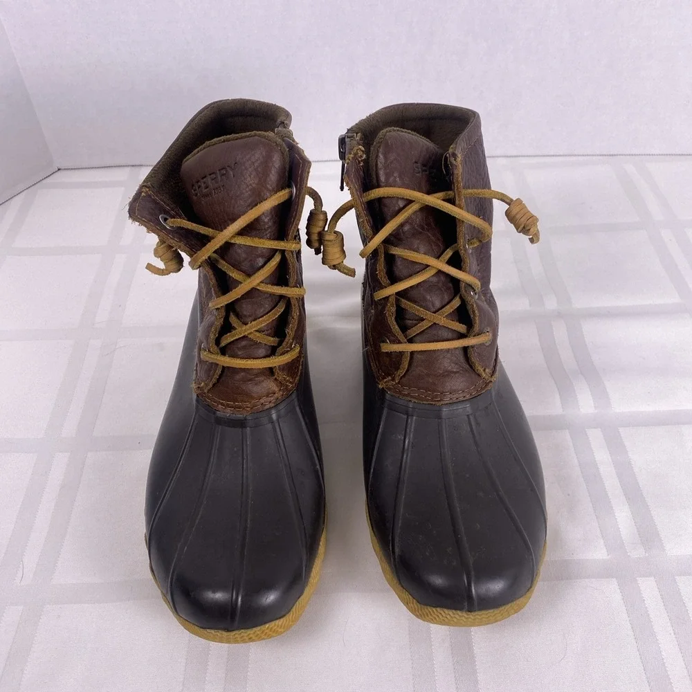 Sperry saltwater duck