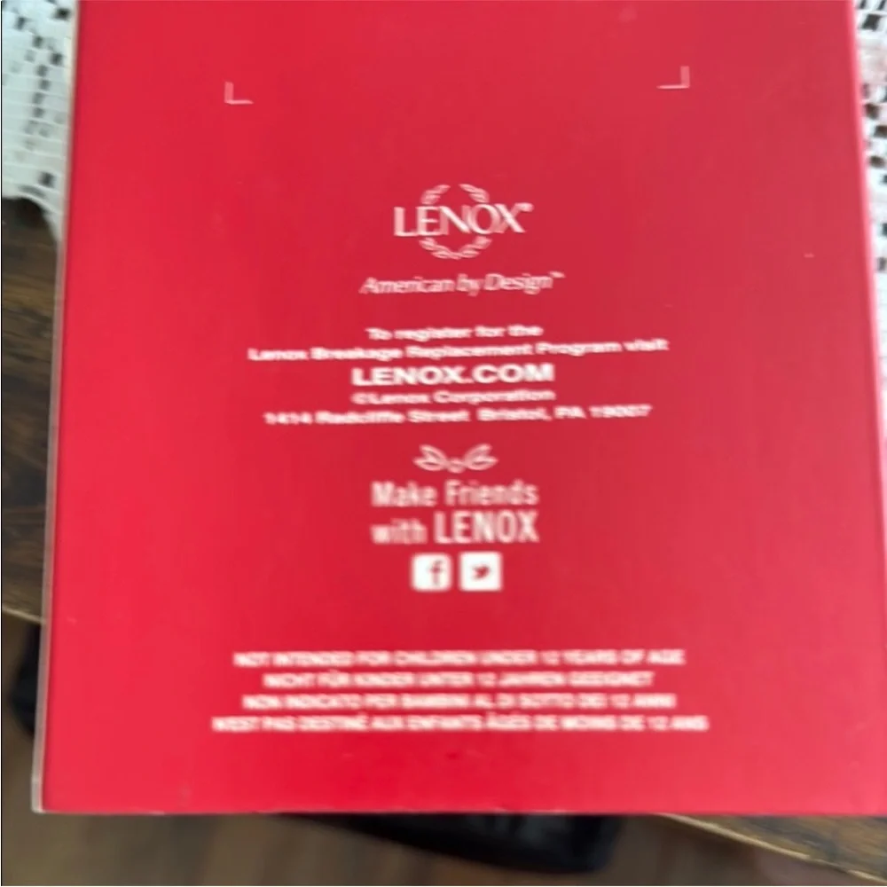 Lenox red white