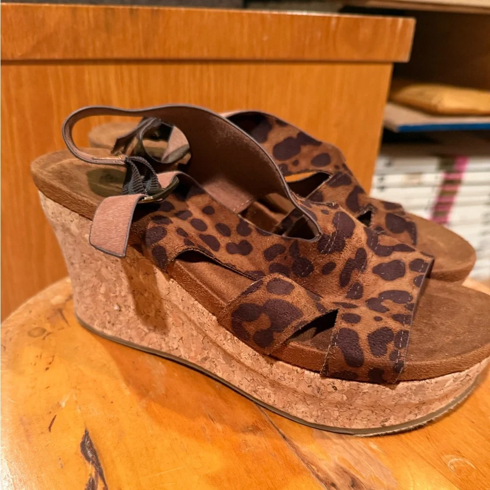 Pierre‎ Dumas Brown Leopard Print Wedges