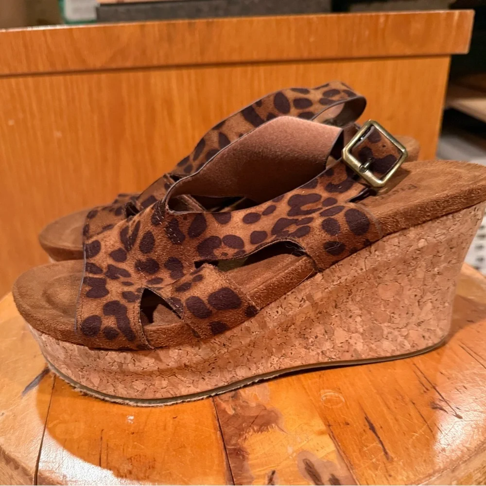 Pierre‎ Dumas Brown Leopard Print Wedges