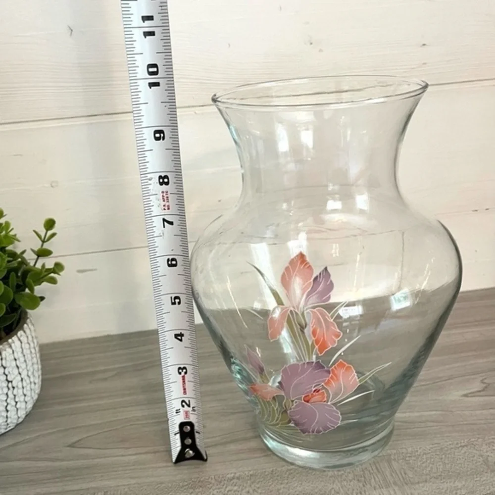 Glass Vase with Iris Design 9.5” Purple and Pink Irises