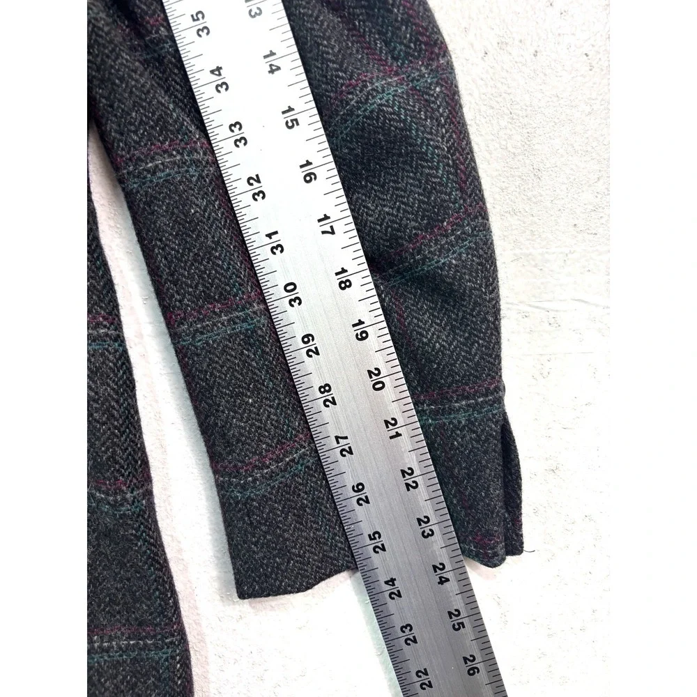 Stanley Blacker actual measurements
