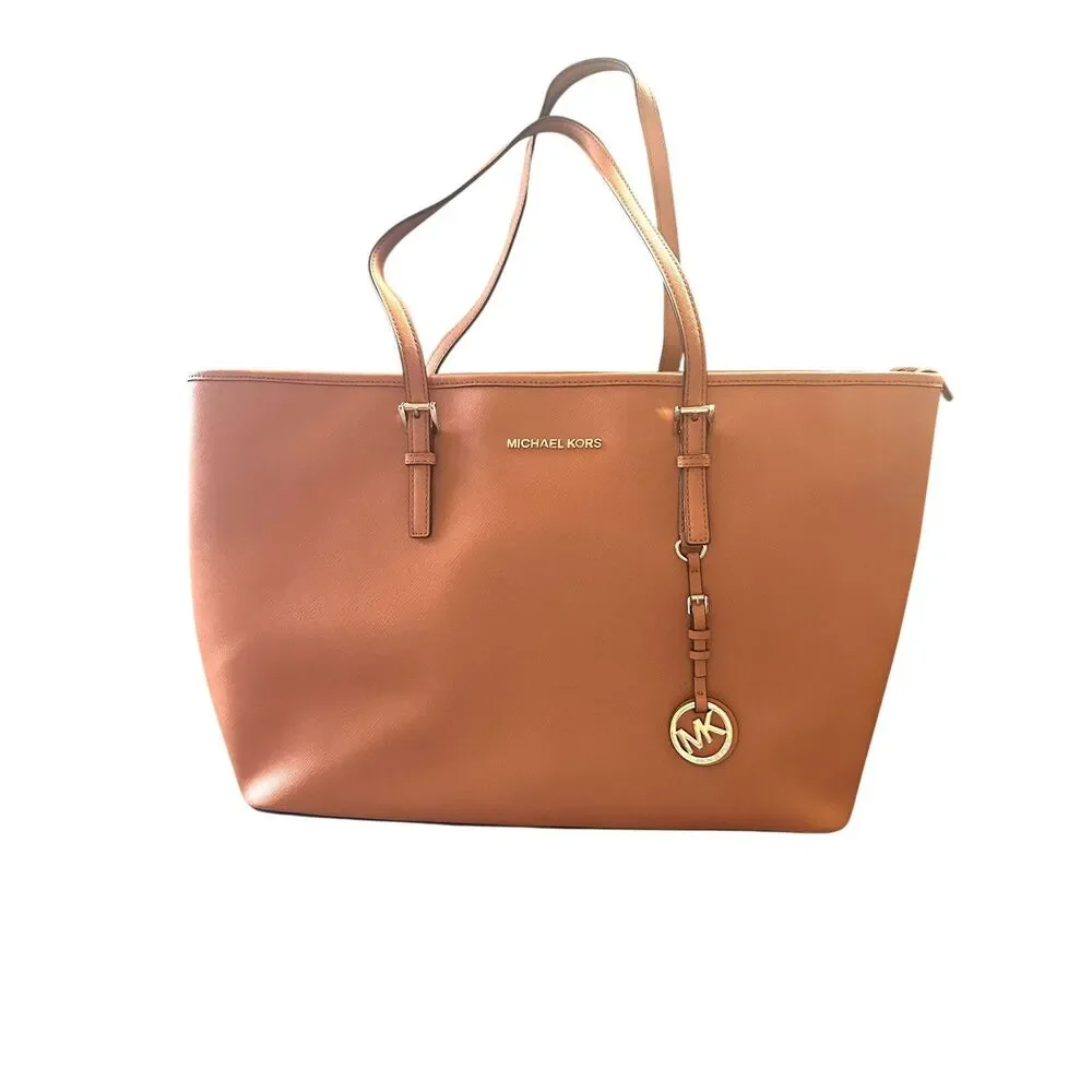 Michael Kors zippered interior wear