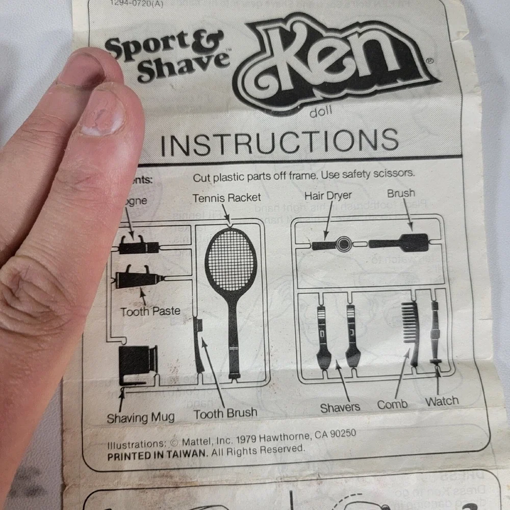 Barbie razor sport brush