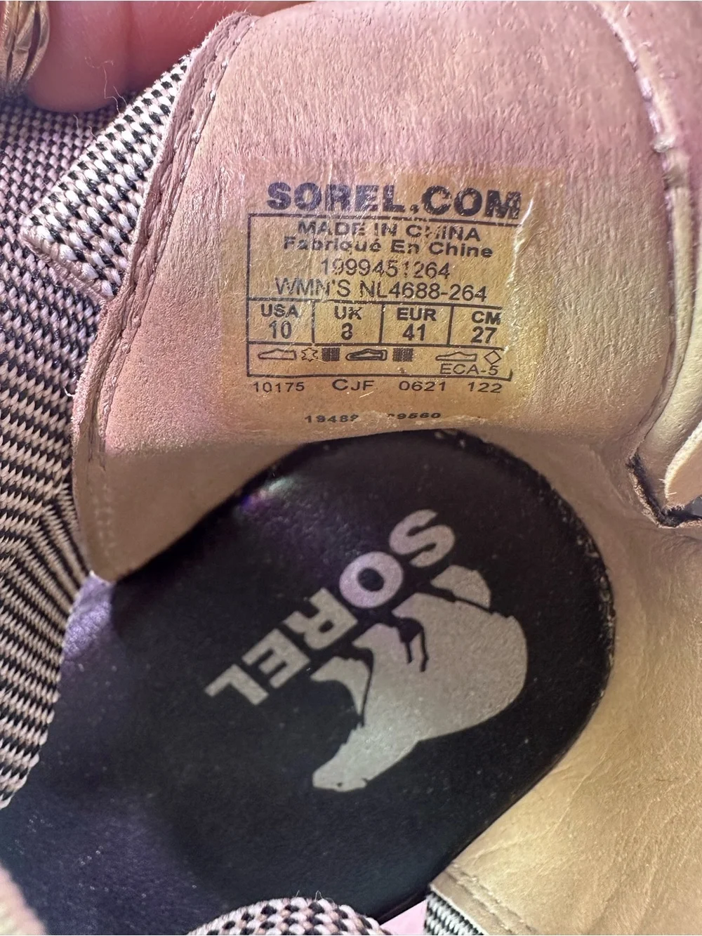 Sorel crisscross elastic
