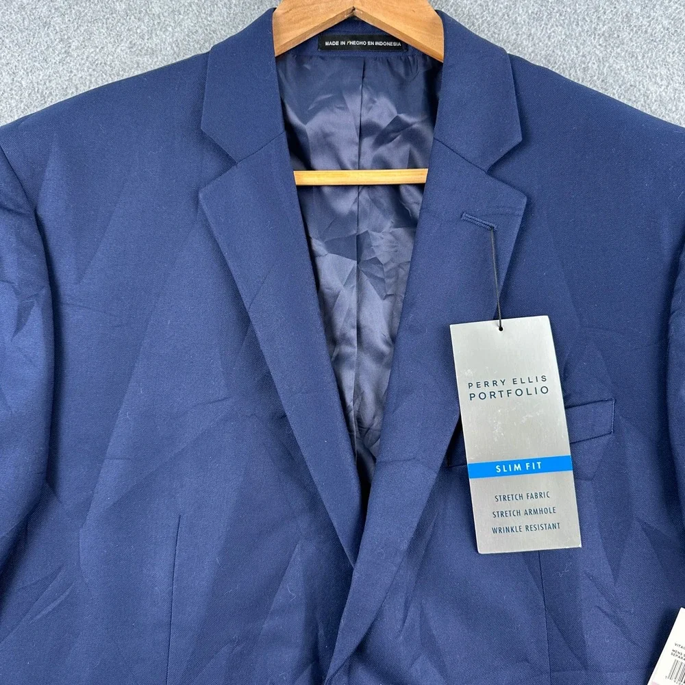 Perry Ellis significant accurate