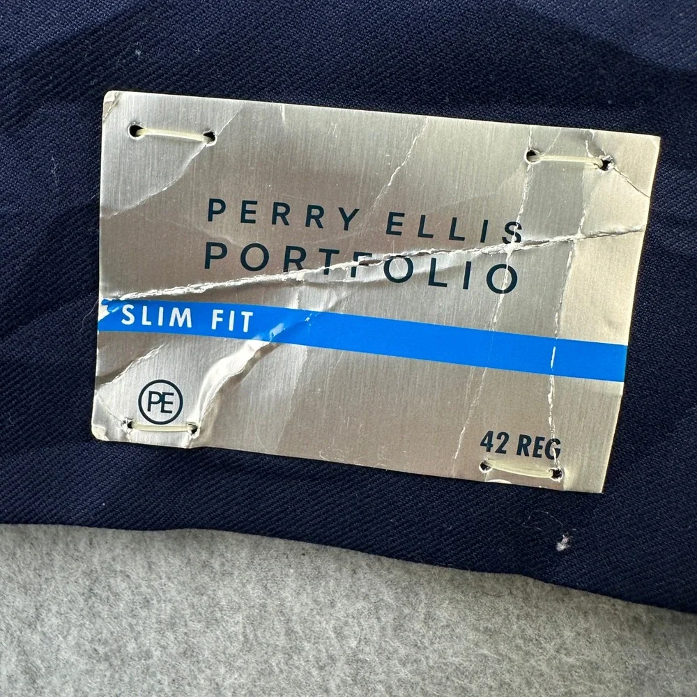 Perry Ellis size green item