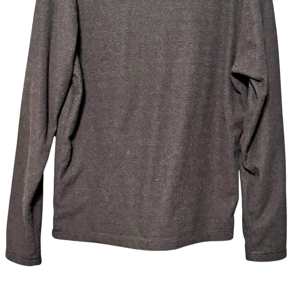 The North Face neck over workout