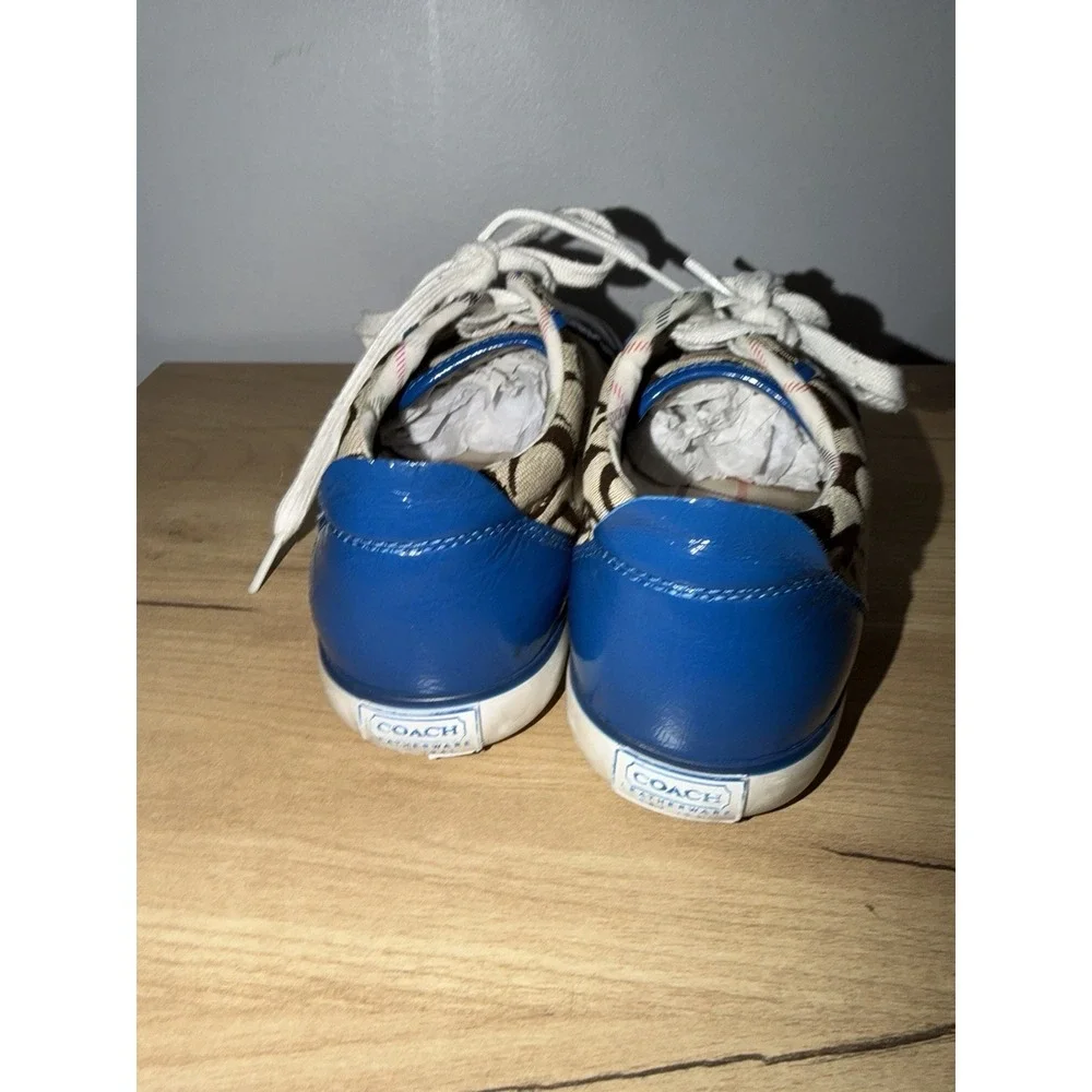 Coach pre owned