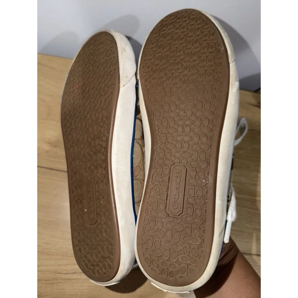 Coach pre owned