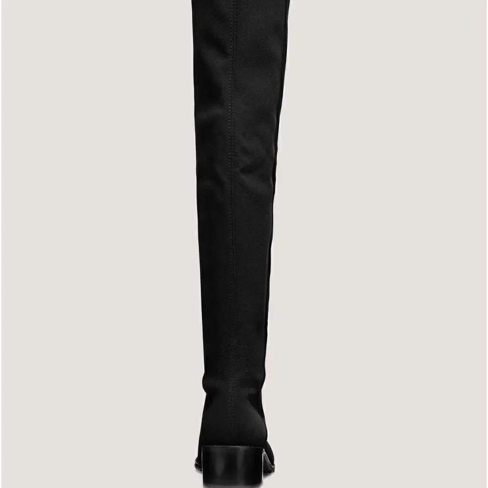 Stuart Weitzman new stretch box