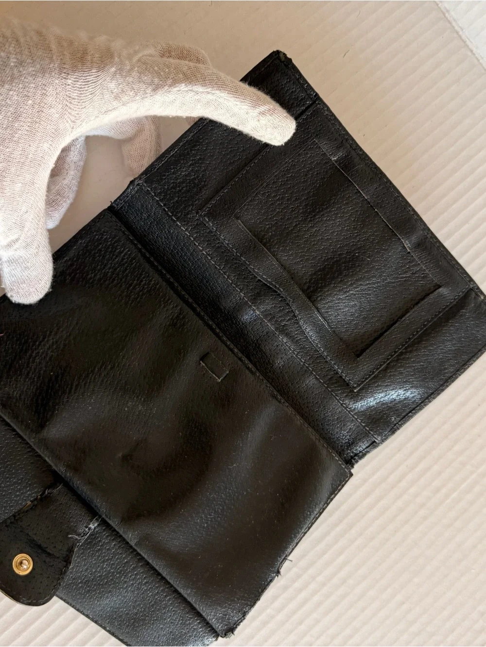 Gucci classic gg