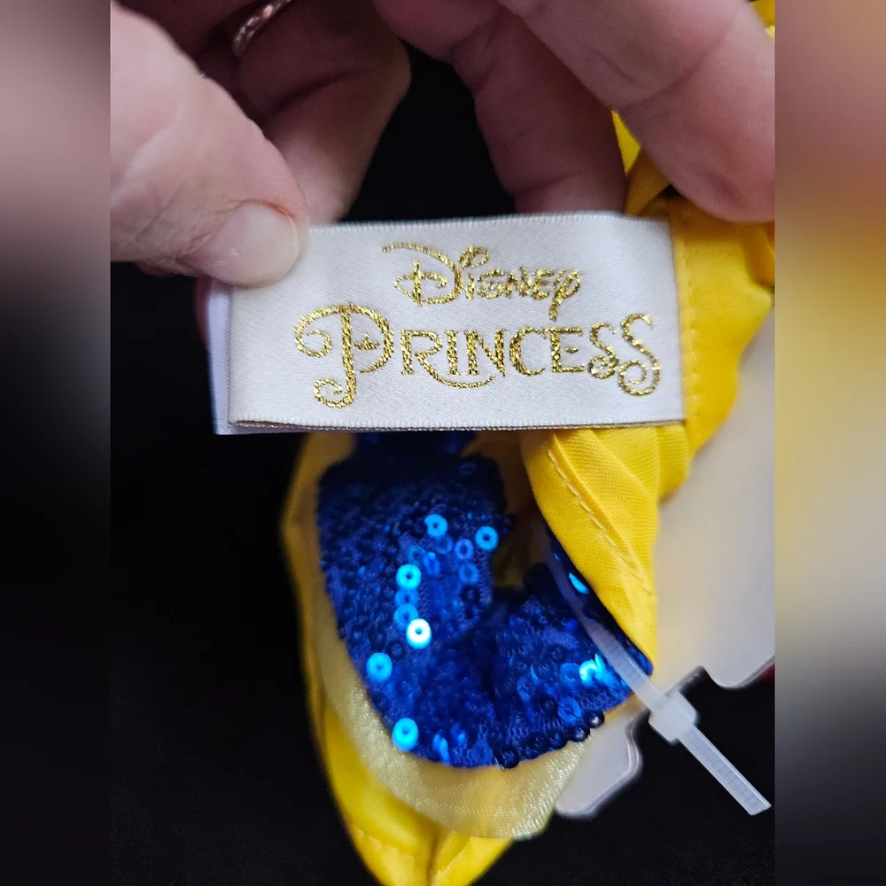 NWT Disney Princess Pet Collar with Snow White  Red and Blue Bow Med. 11.5-23.5
