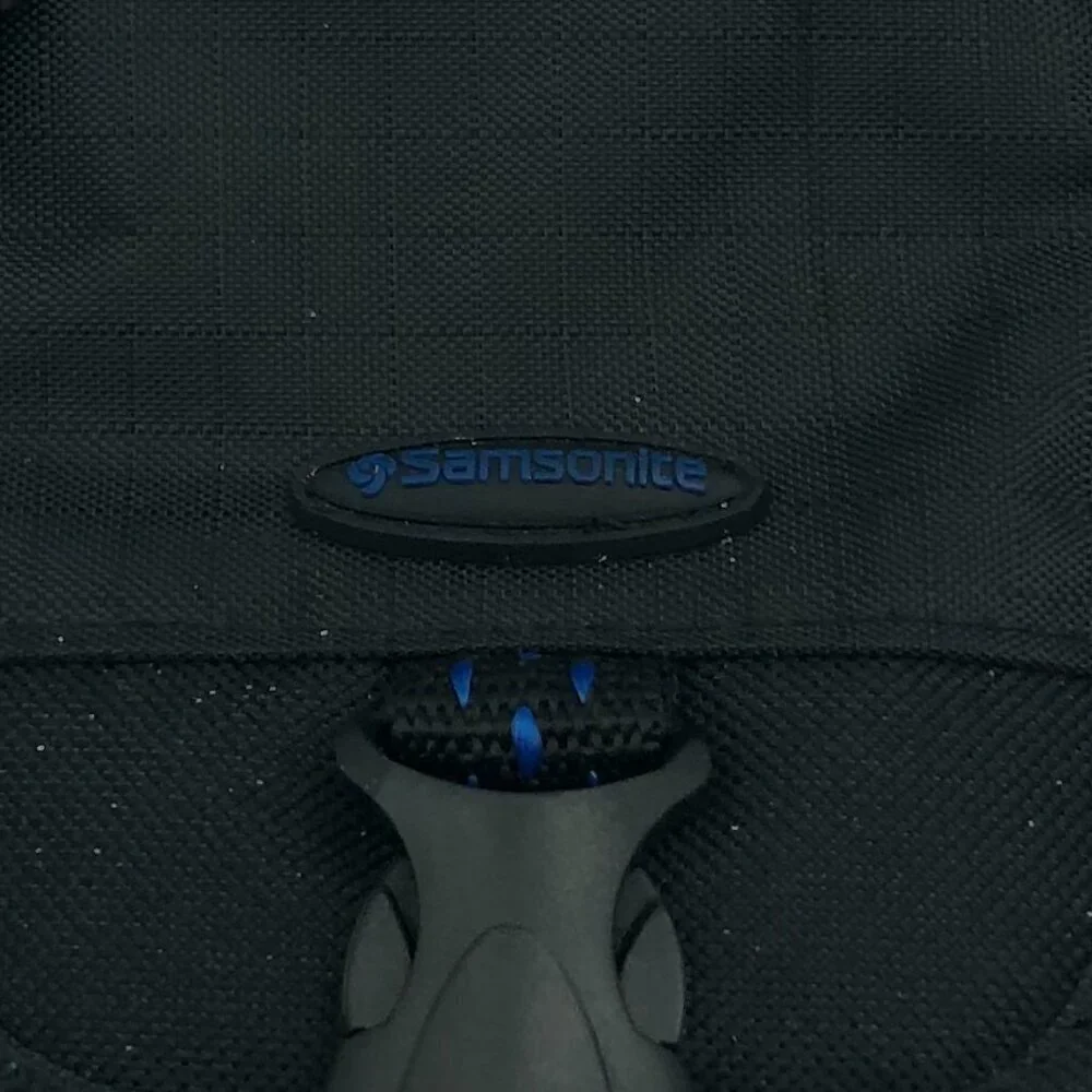 Samsonite this camera