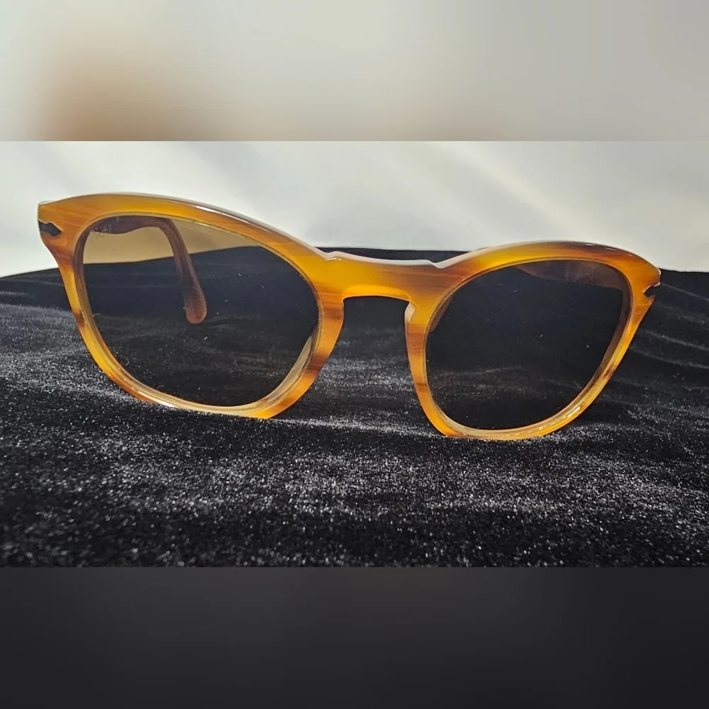 Persol questions leave