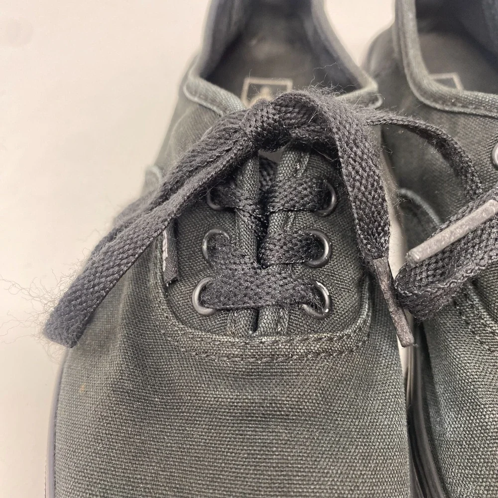 Vans description shoes
