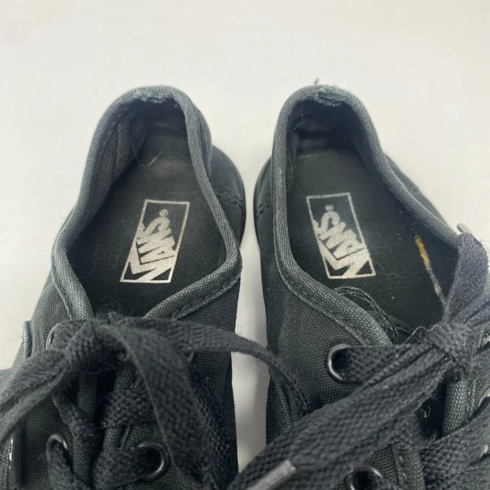 Vans description shoes