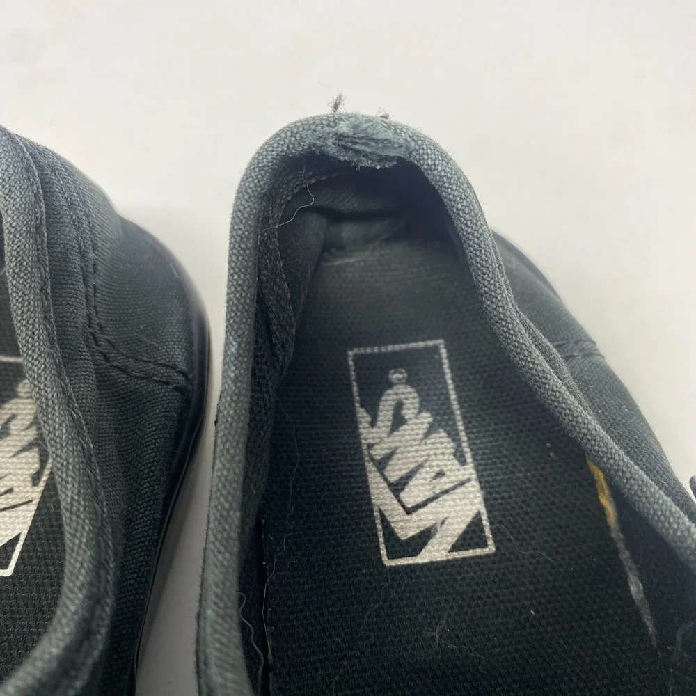 Vans description shoes
