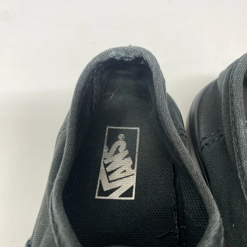 Vans description shoes