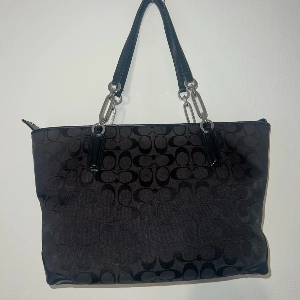 Coach stylish tote