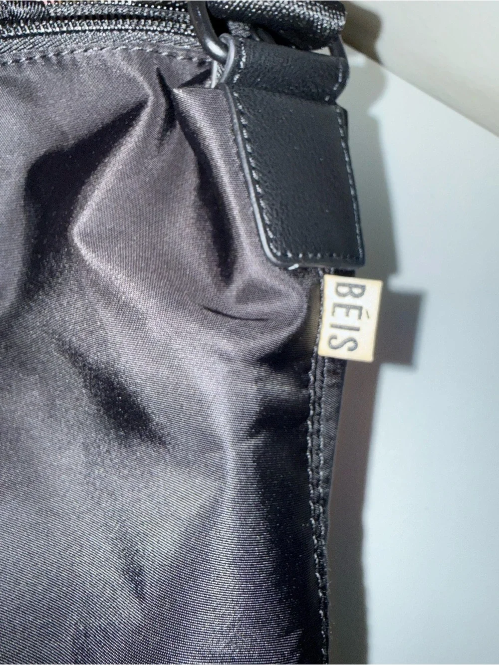BEIS sleek black