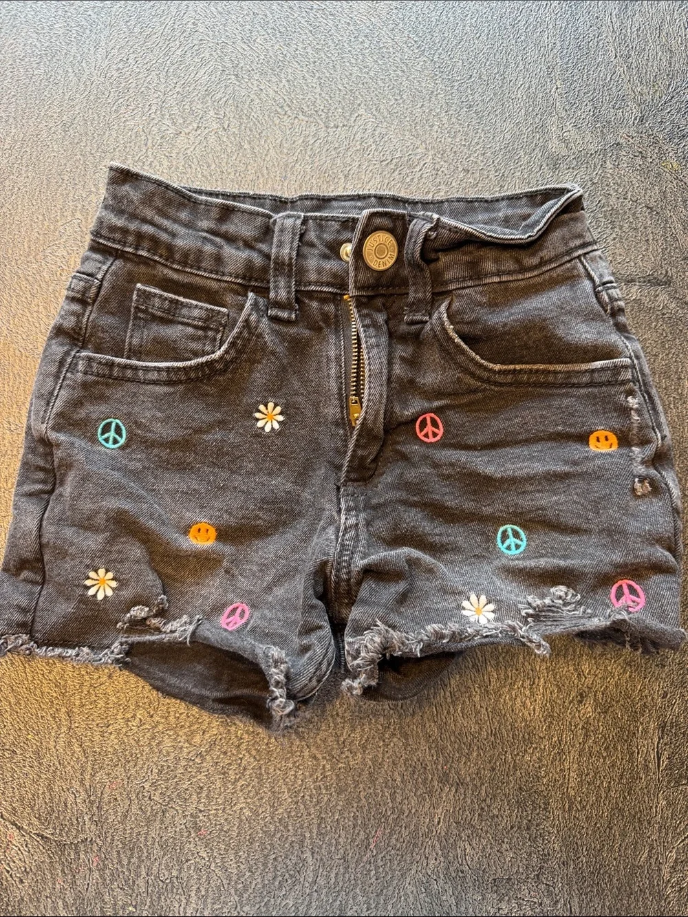 Justice Shorts size 7
