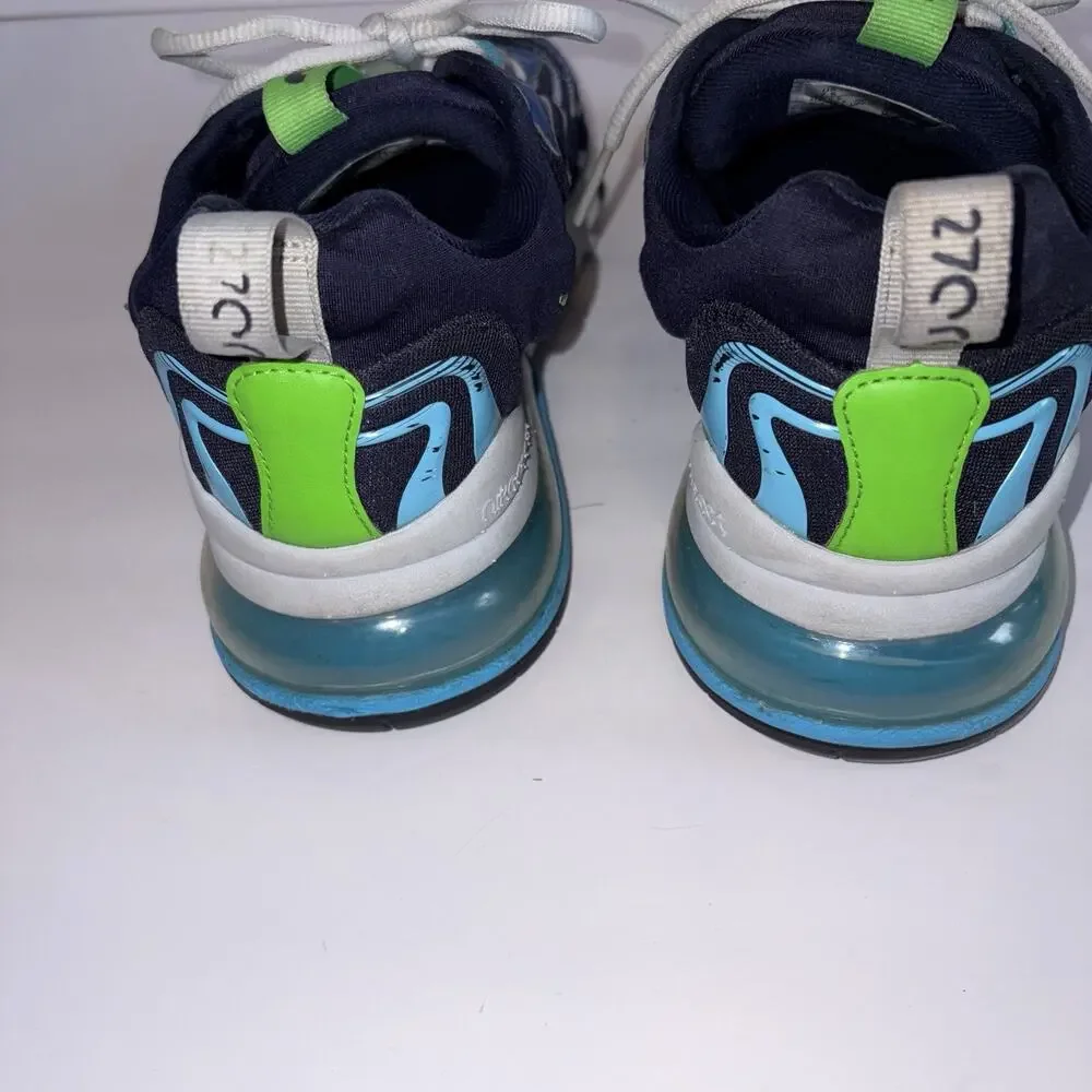 Nike product pair