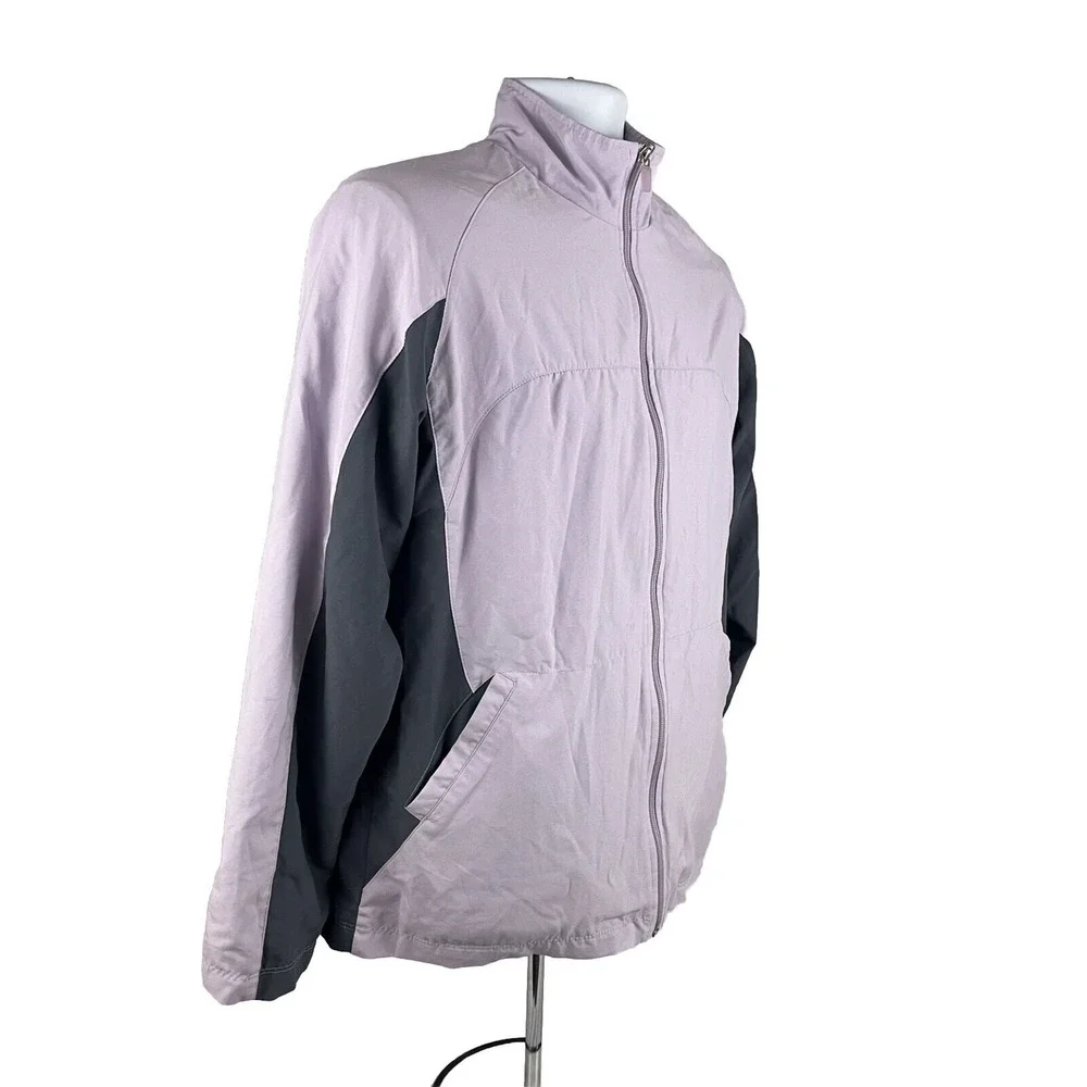 Nike this jacket