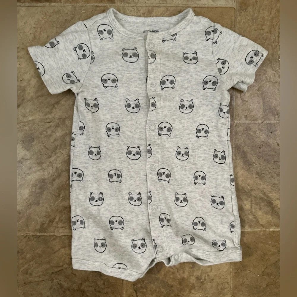 Carter’s 3-6 months Baby Boy Animal Faces Button Down Romper Euc