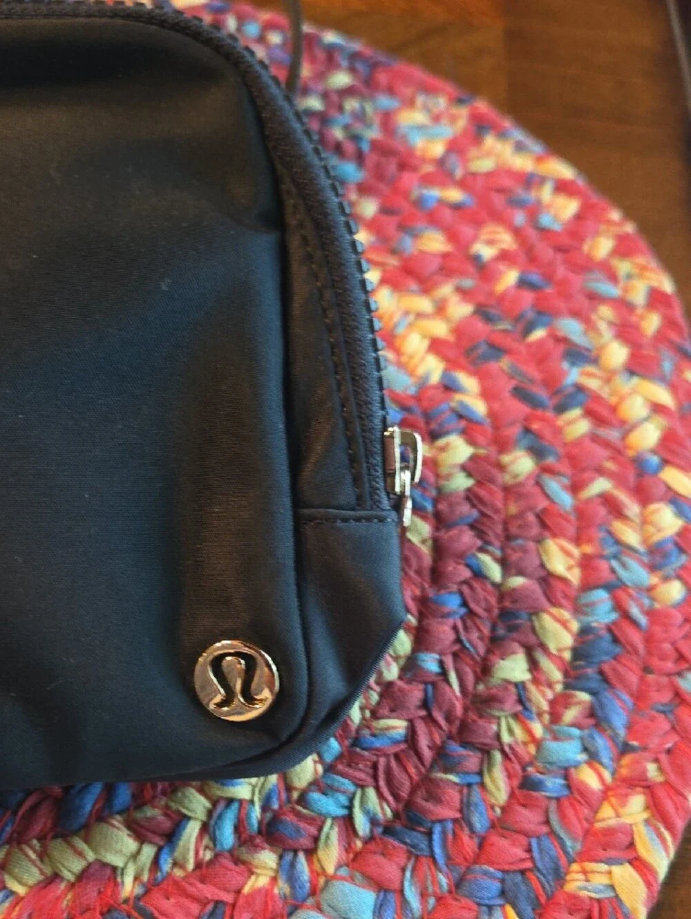 lululemon athletica sleek black