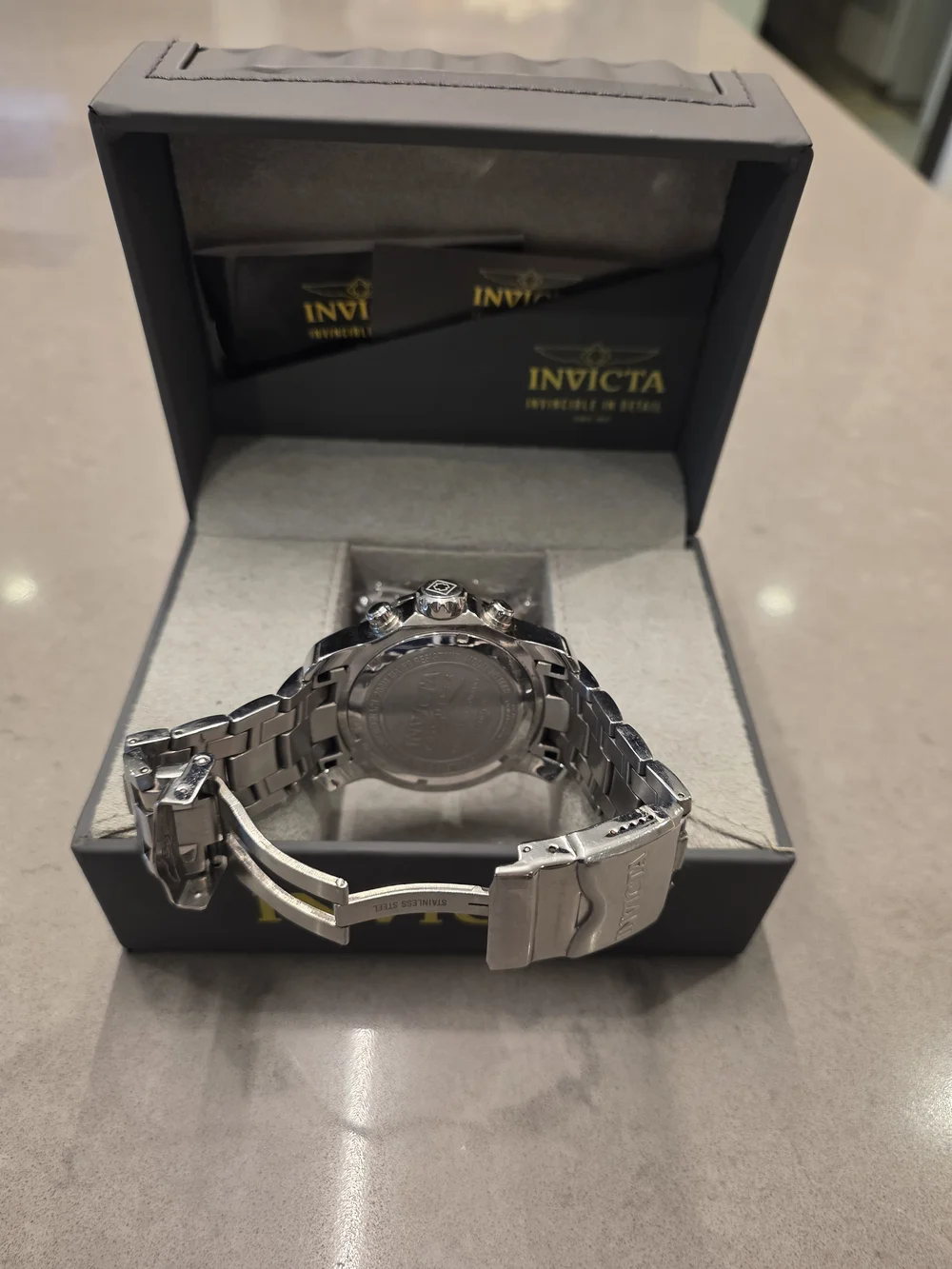 Invicta men chronograph