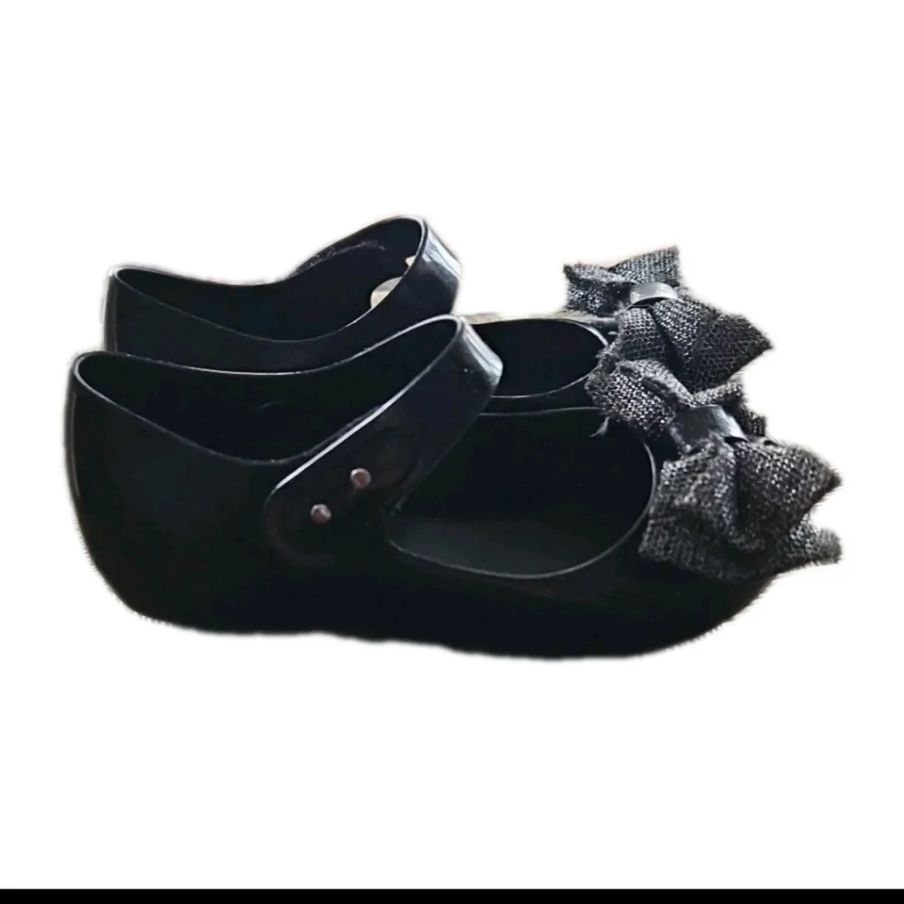 Mini Melissa occasion pvc pairing
