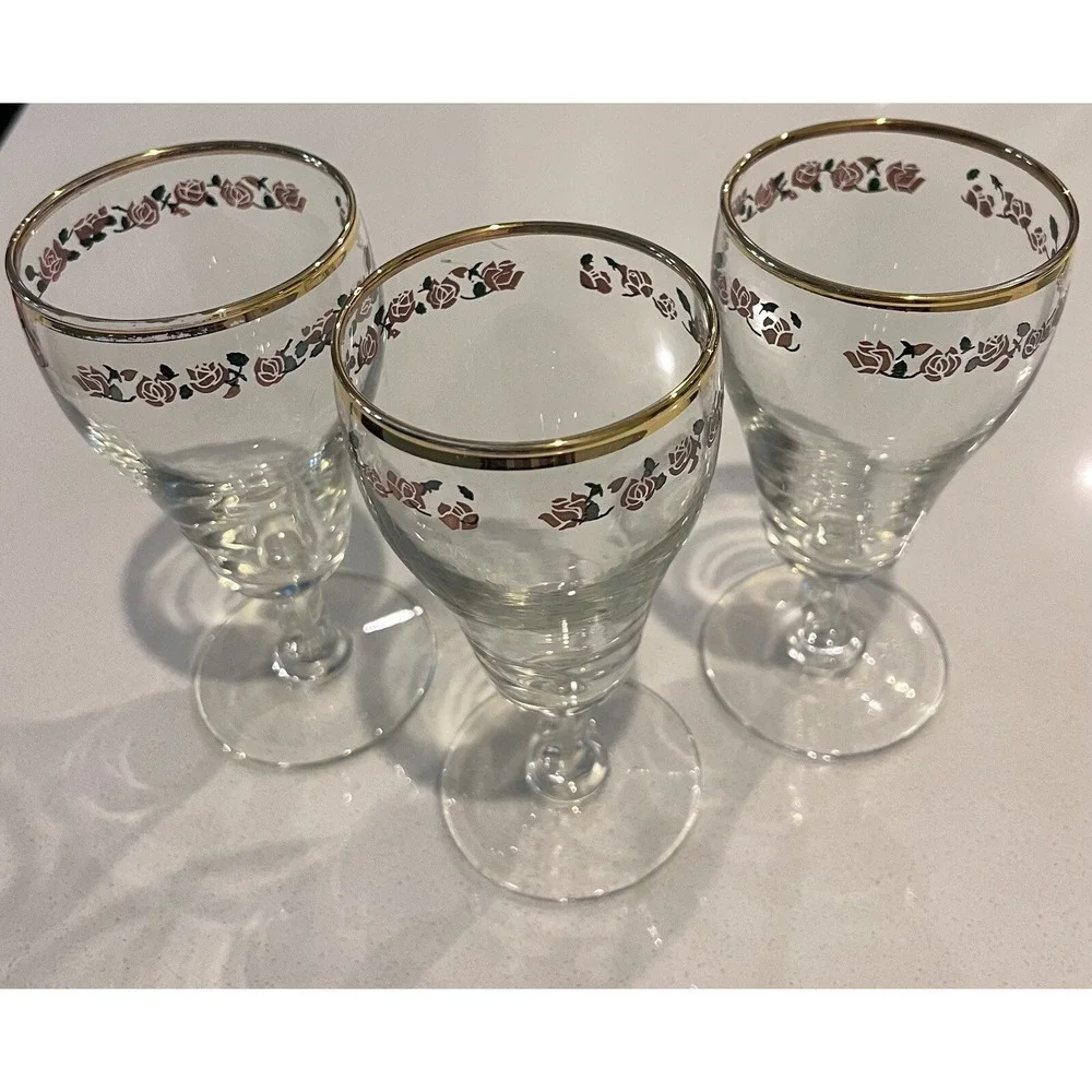 The Unbranded Brand them glassware adds