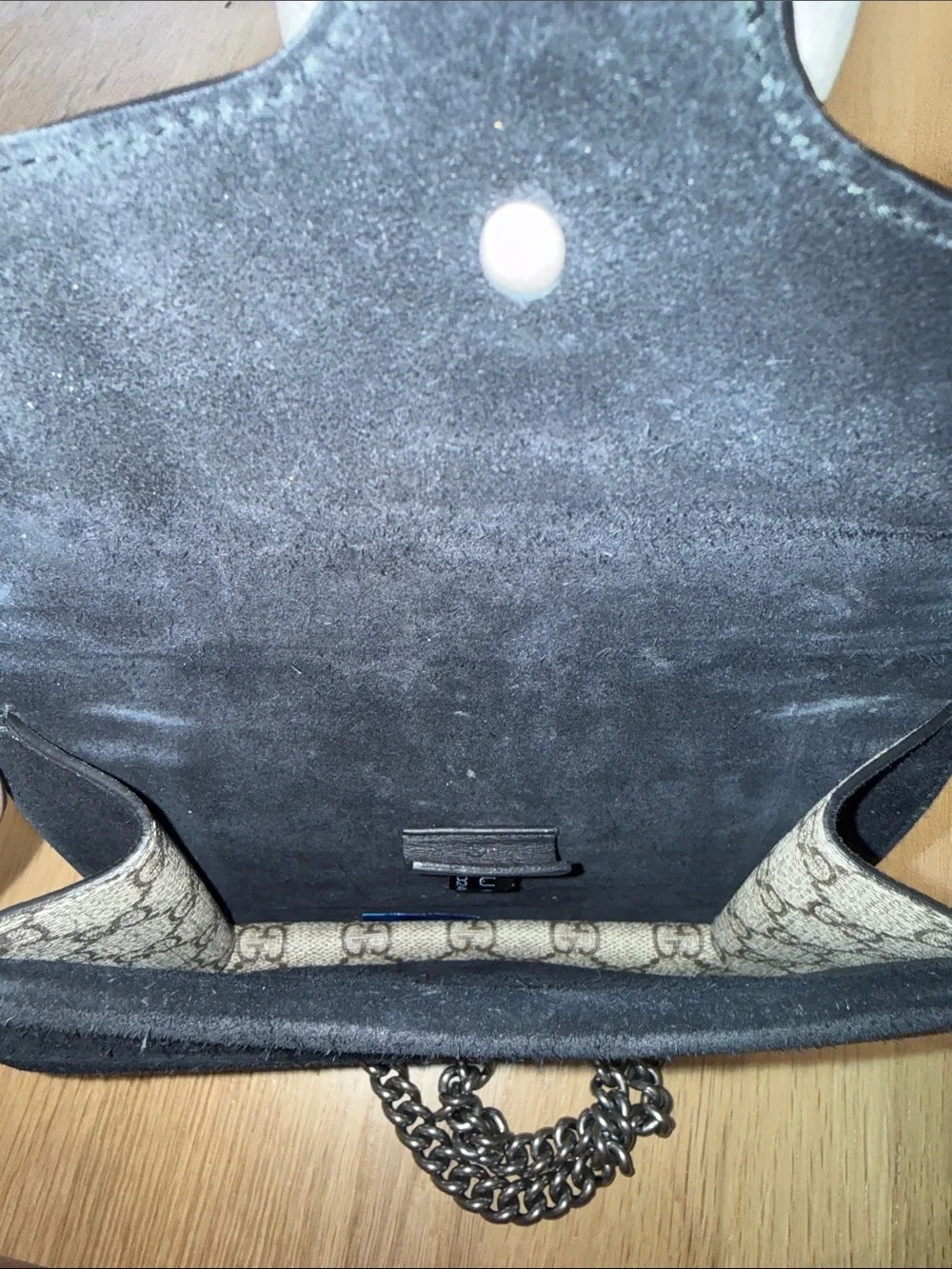 Gucci shoulder bag