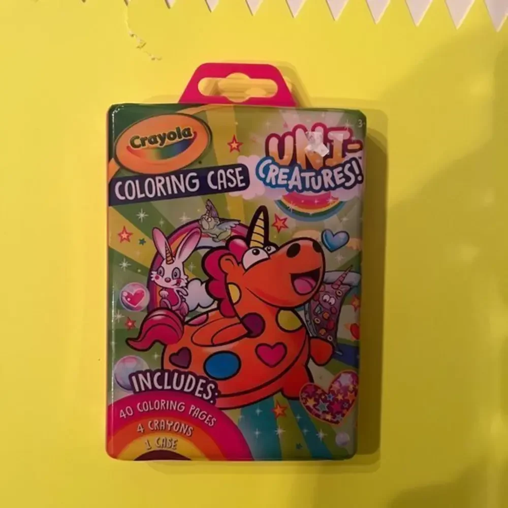 Crayola Miniature Coloring Case (New) (Great item to bundle!)‎ (kt)
