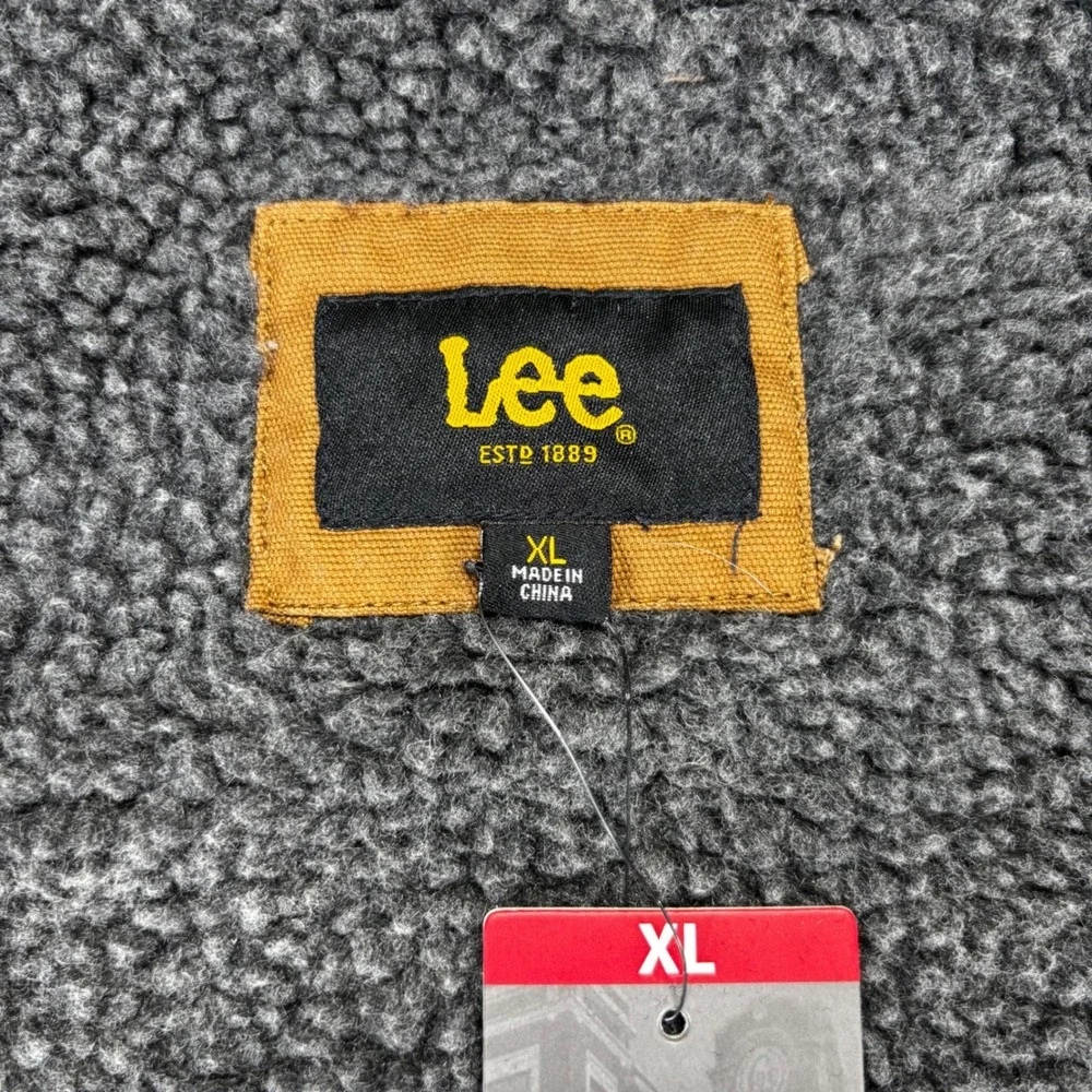 Lee summit vest