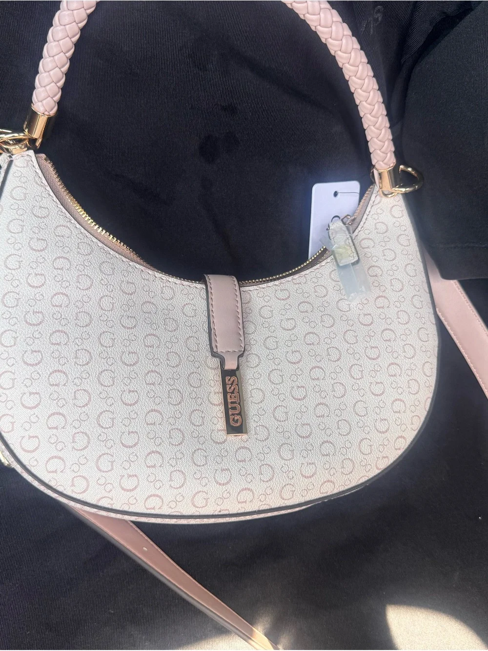 Guess crescent shoulder