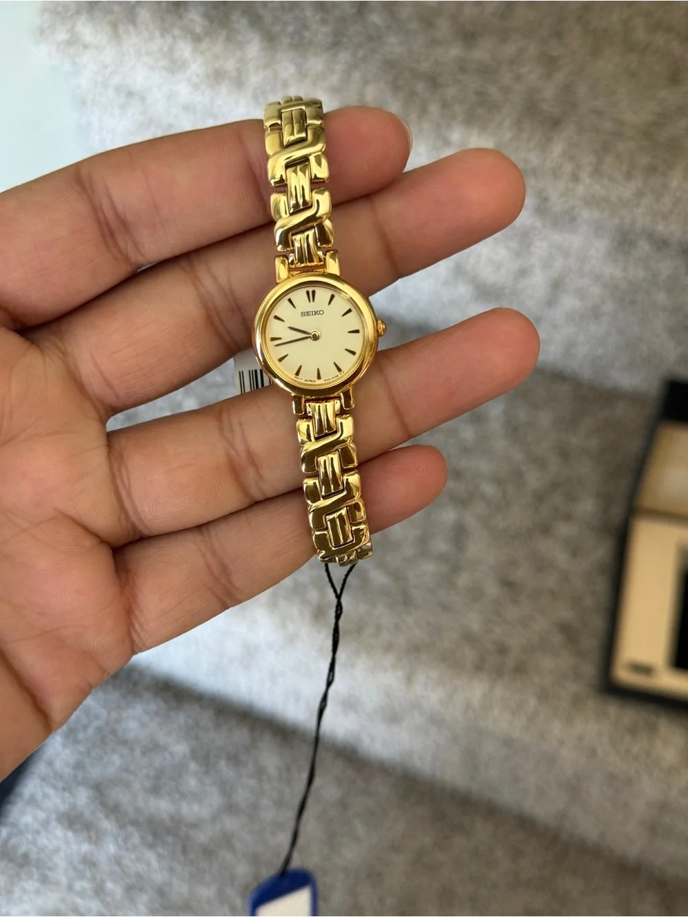 Seiko classic women