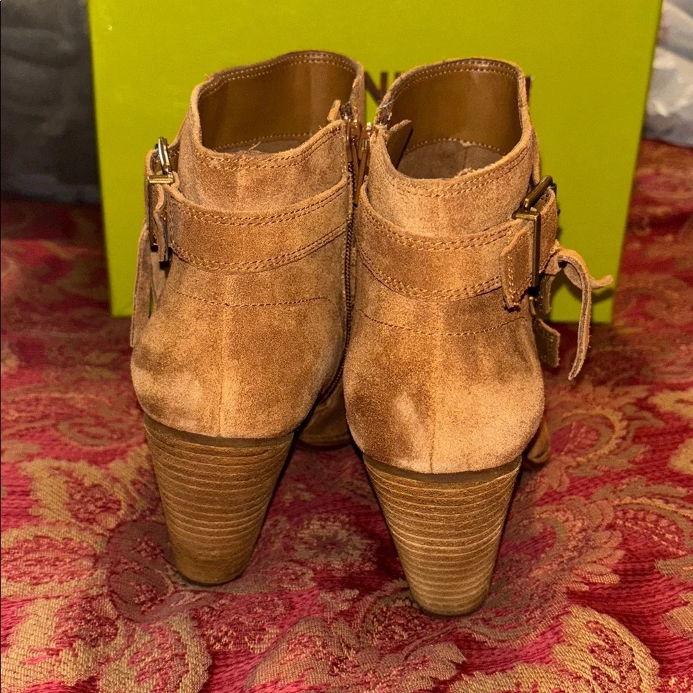 Gianni Bini comfortable step measurements