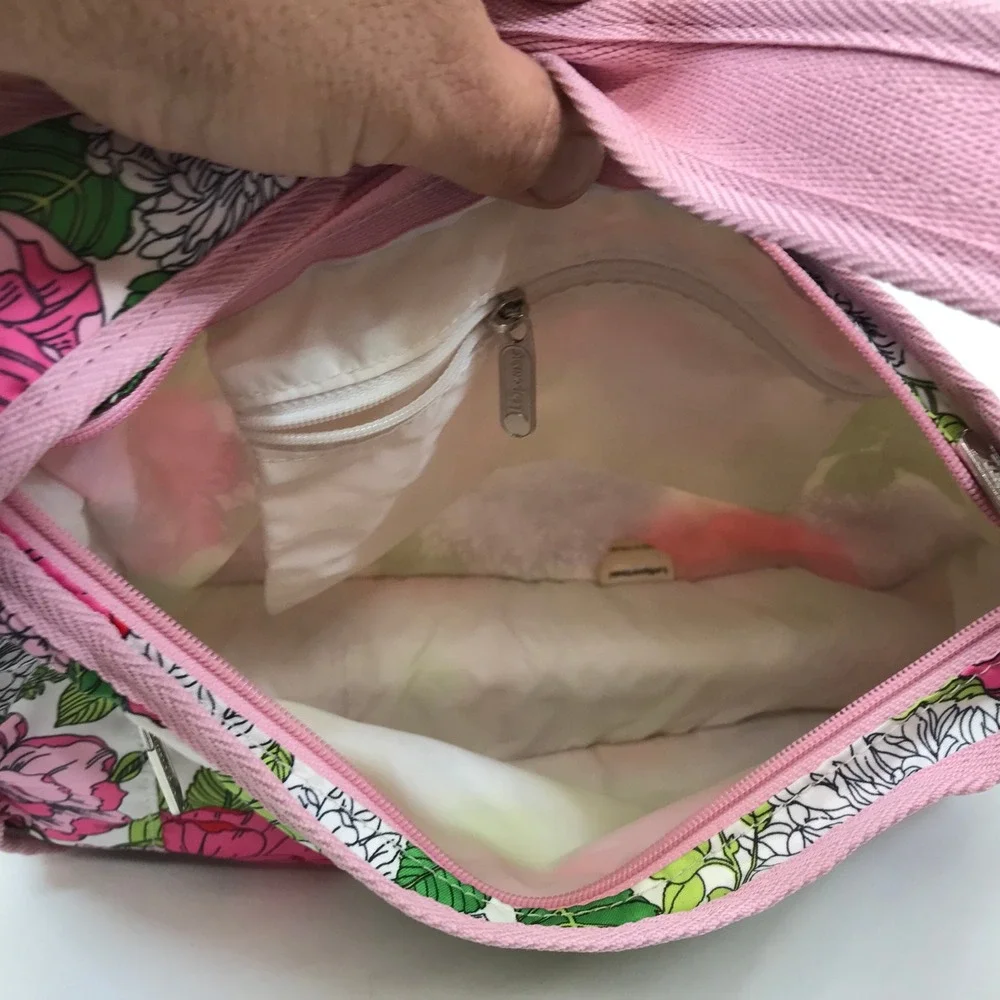Lesportsac shoulder bag
