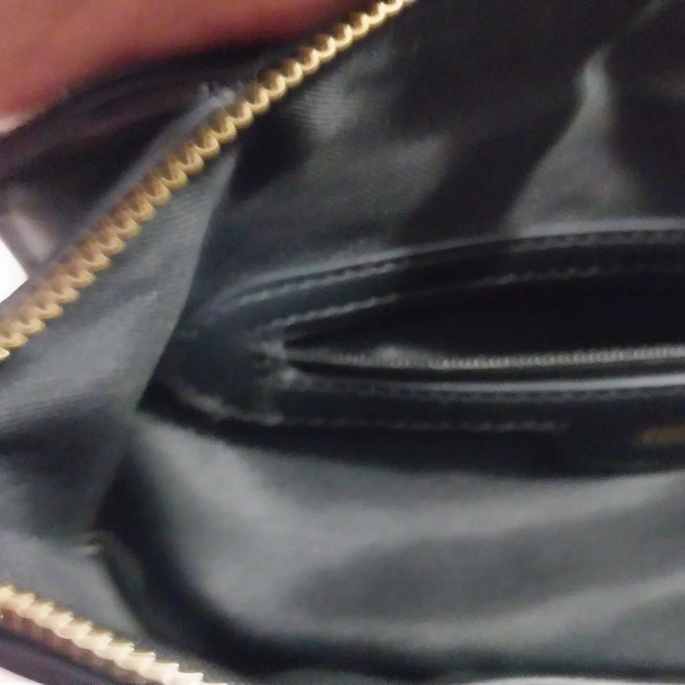 Nine West features any