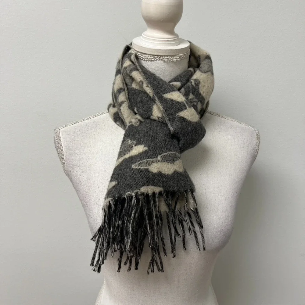Reversible Scarf Warp Knit Gray Beige Airplane Flying Aviation Gorpcore Outdoor