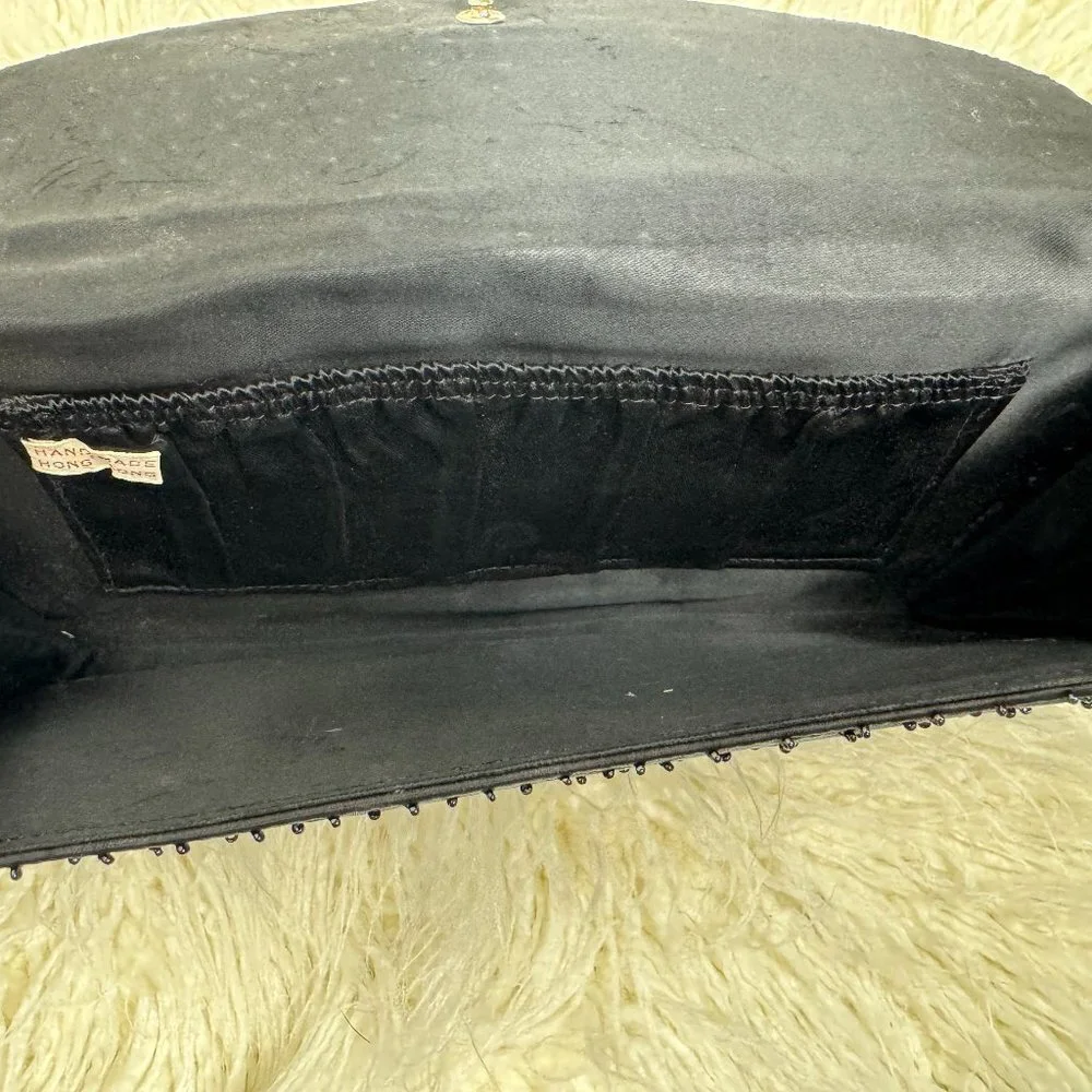 Vintage black clutch