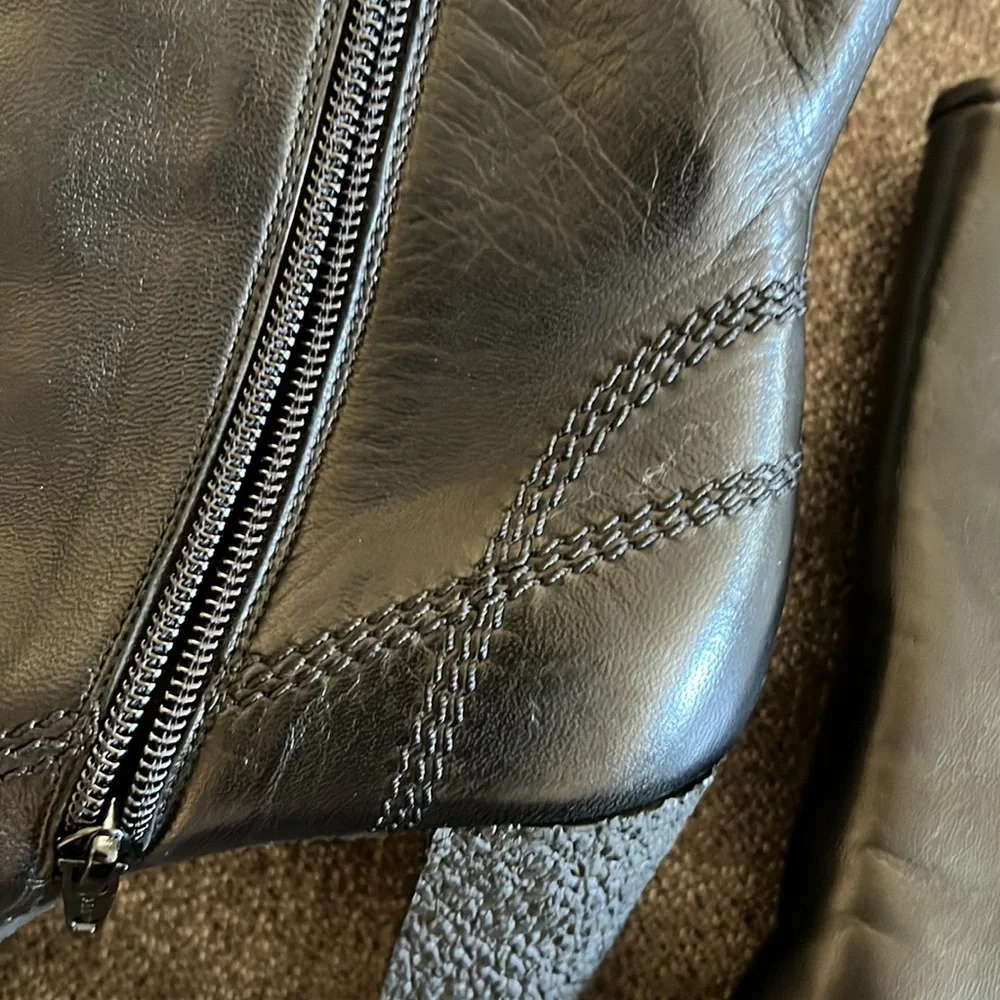 Stuart Weitzman stuart weitzman