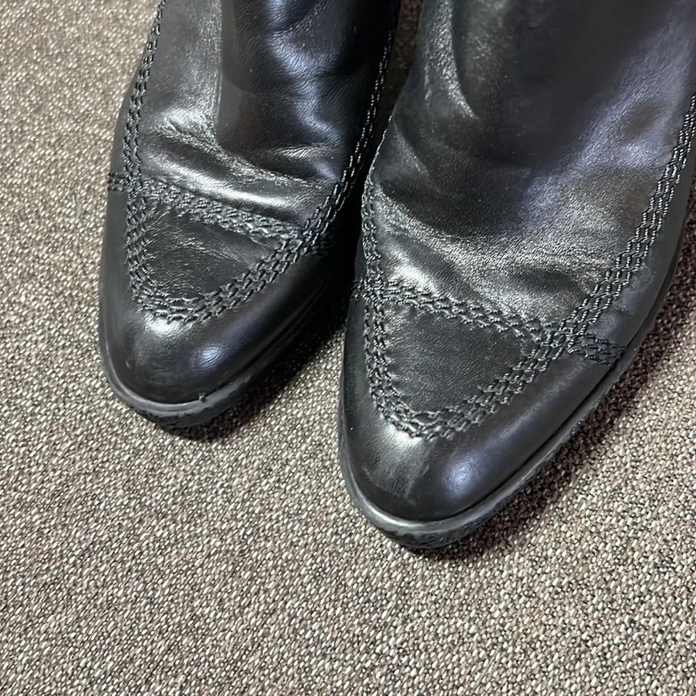 Stuart Weitzman stuart weitzman