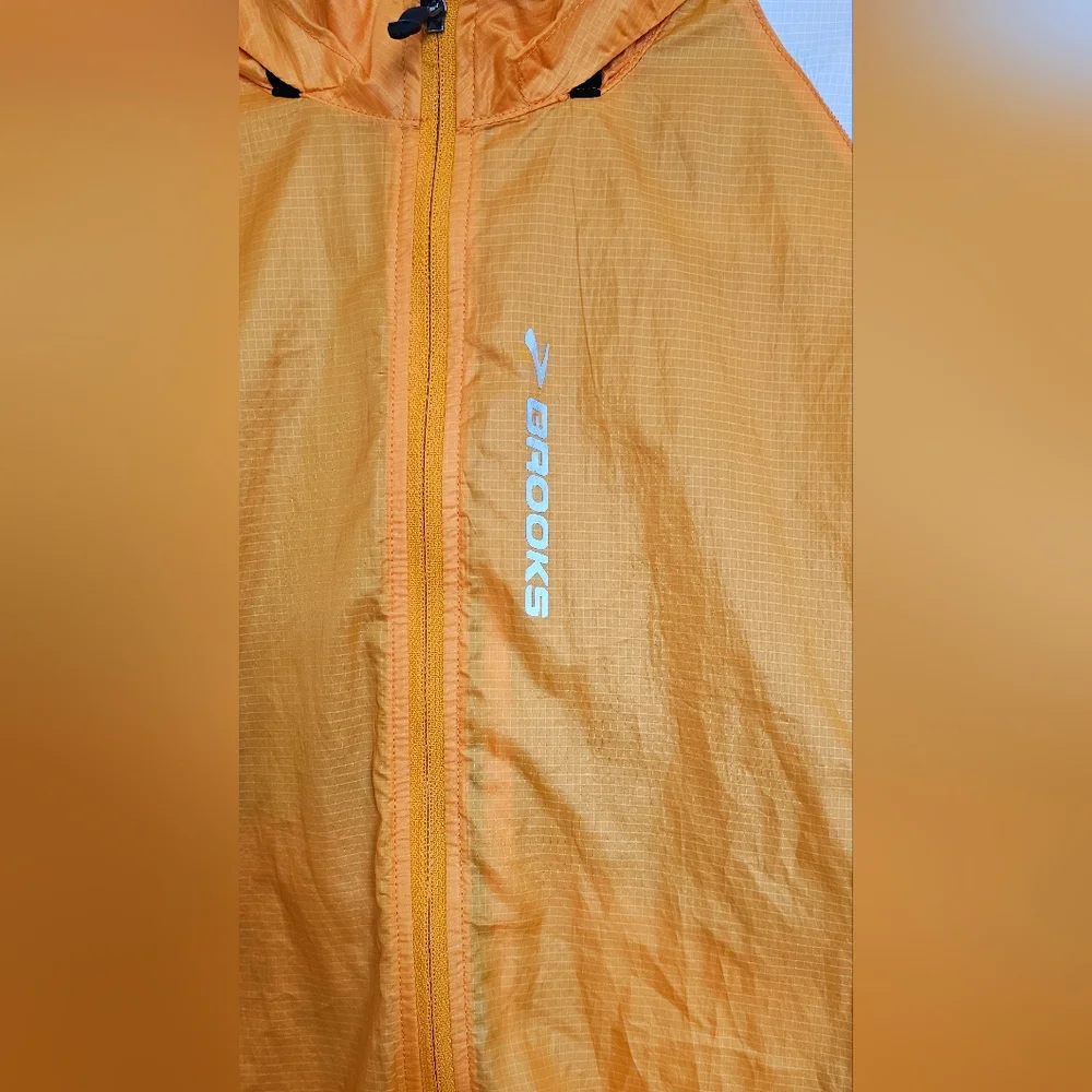 Brooks vivid orange