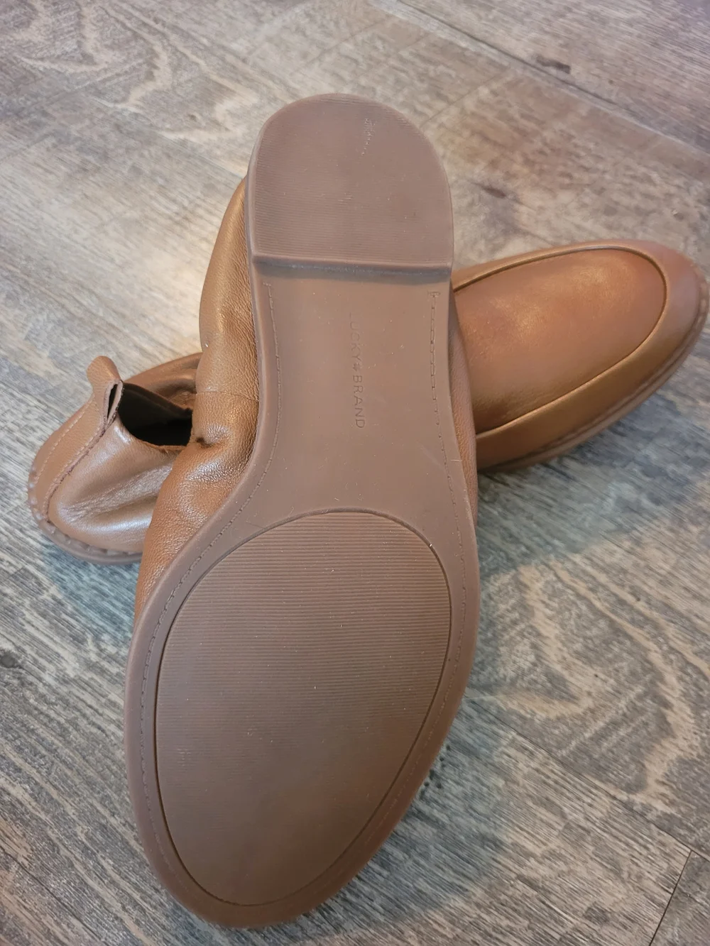 Lucky Brand Tawny Brown Leather Size 8.5 Ballet Flats Round Toe Casual Staple