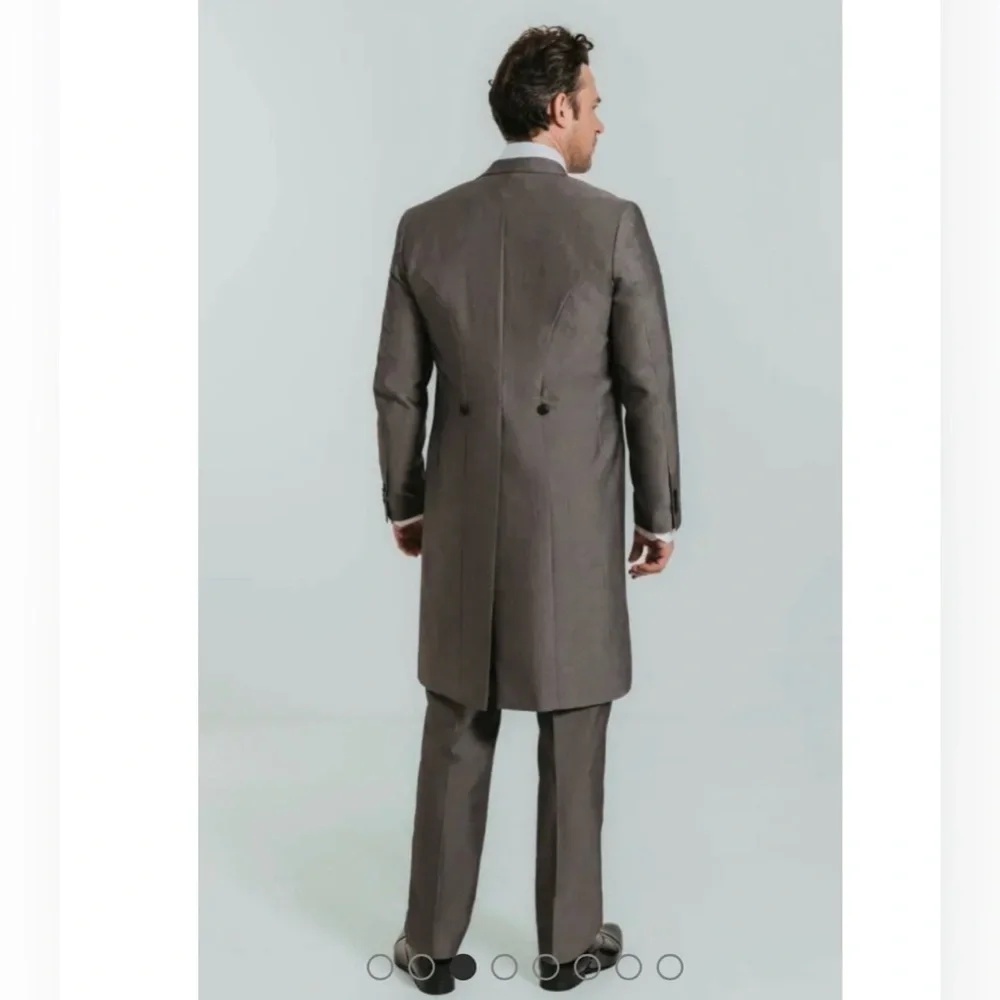 Dobell men tailcoat